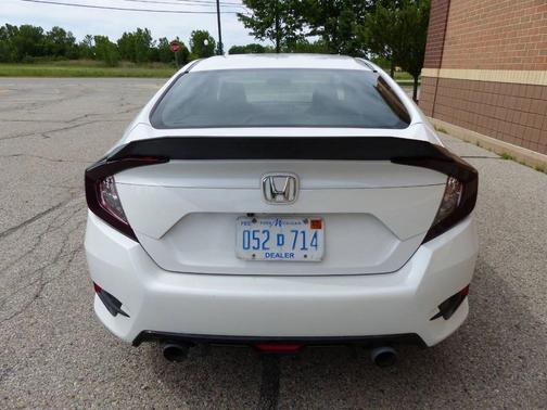 White 2020 Honda Civic Sport