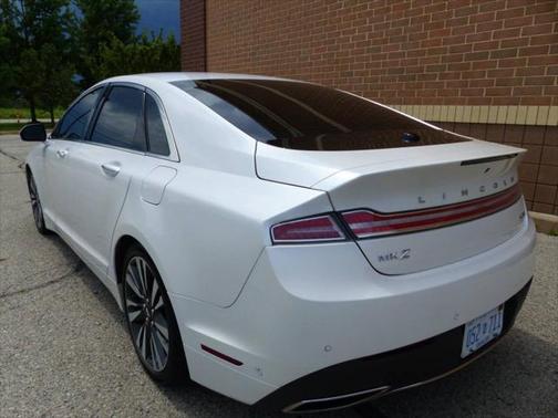 2020 Lincoln MKZ Hybrid Reserve