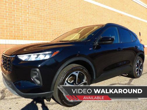 2025 Ford Escape ST-Line Select