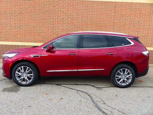 2023 Buick Enclave Essence 4dr Crossover