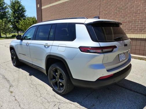 2024 Jeep Grand Cherokee L Altitude