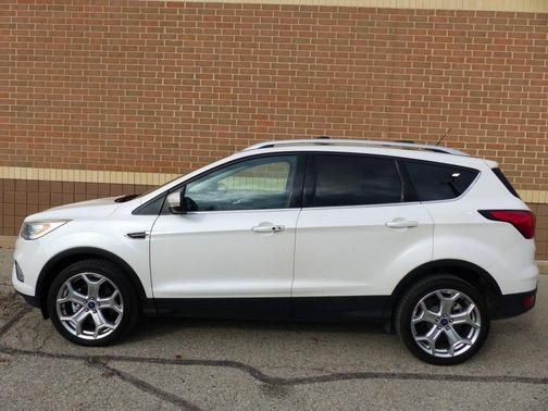 2019 Ford Escape Titanium