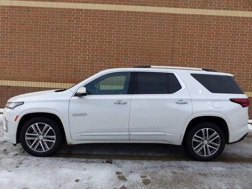 2022 Chevrolet Traverse High Country