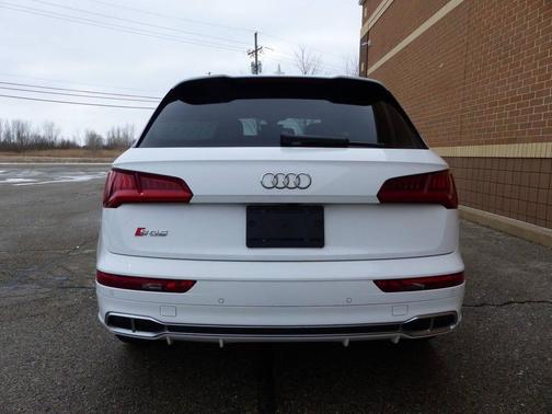 2018 Audi SQ5 3.0T Prestige