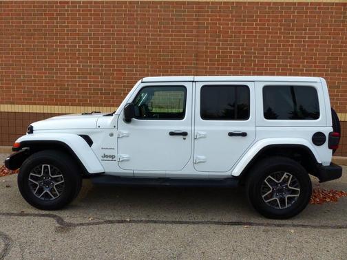 2024 Jeep Wrangler Sahara 4x4 4dr SUV