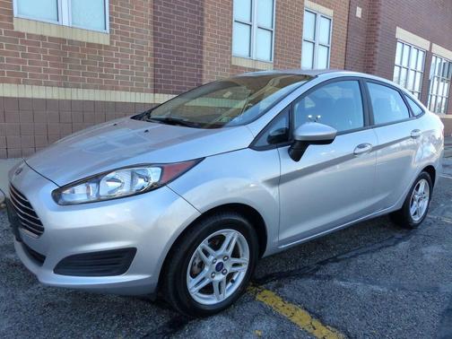 2018 Ford Fiesta SE 4dr Sedan