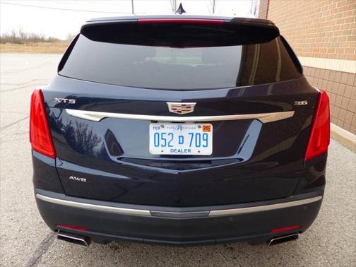 2017 Cadillac XT5 Luxury