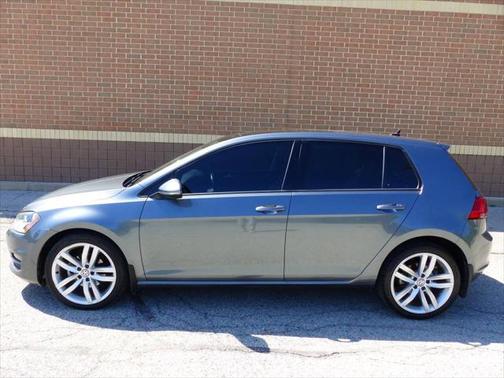 2017 Volkswagen Golf TSI S 4-Door