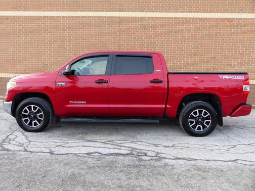 2016 Toyota Tundra SR5