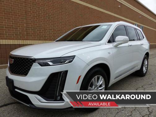 White 2024 Cadillac XT6 Luxury FWD