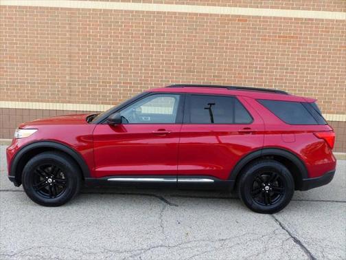2020 Ford Explorer XLT AWD 4dr SUV