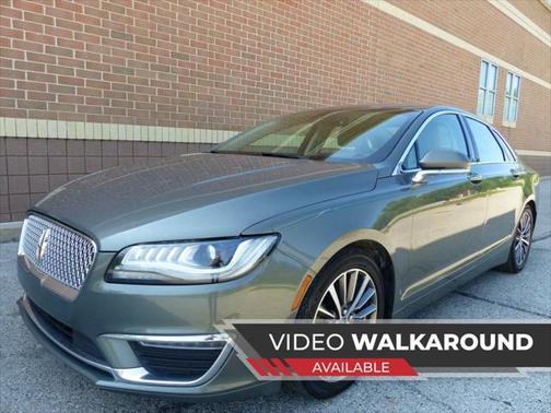 2017 Lincoln MKZ Base