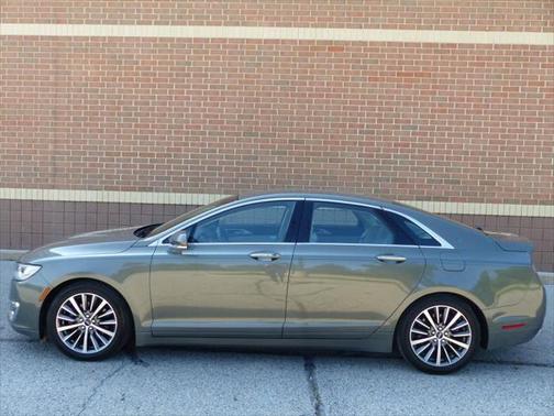 2017 Lincoln MKZ Base