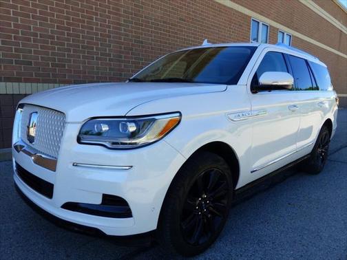 2022 Lincoln Navigator Reserve