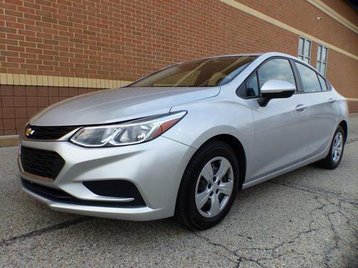 2016 Chevrolet Cruze LS Auto