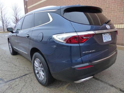 2023 Buick Enclave Essence FWD