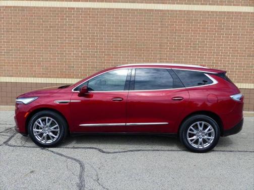 2024 Buick Enclave Essence FWD