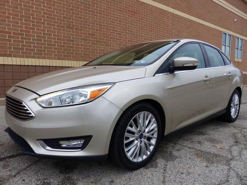 2017 Ford Focus Titanium