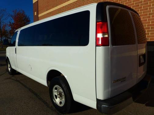 2012 Chevrolet Express 3500 LT