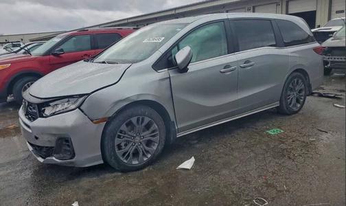 2025 Honda Odyssey Touring 4dr Mini Van