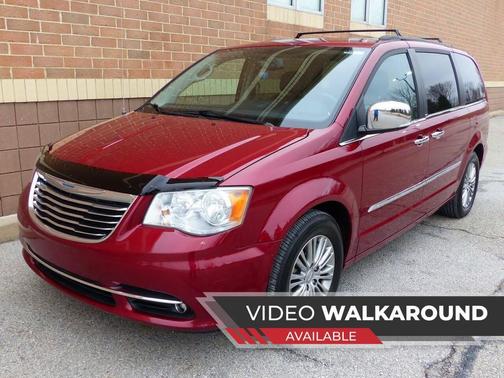2013 Chrysler Town & Country Touring-L