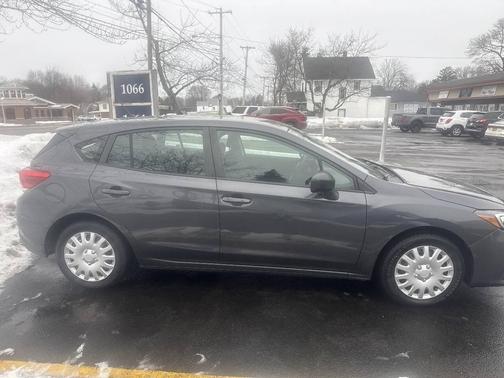 2019 Subaru Impreza 2.0i