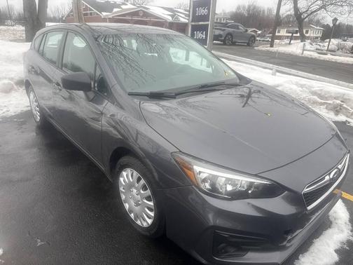 2019 Subaru Impreza 2.0i