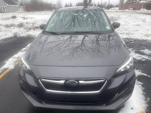 2019 Subaru Impreza 2.0i