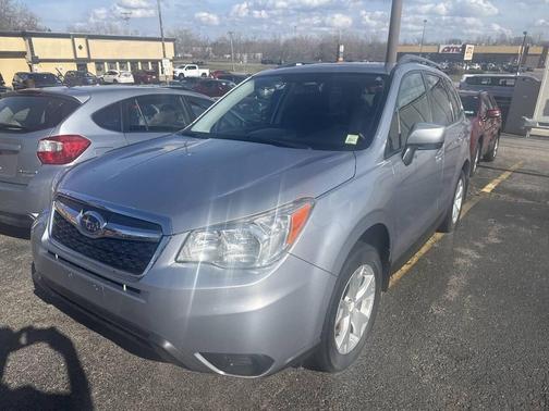 Ice Silver Metallic 2016 Subaru Forester 2.5i Premium