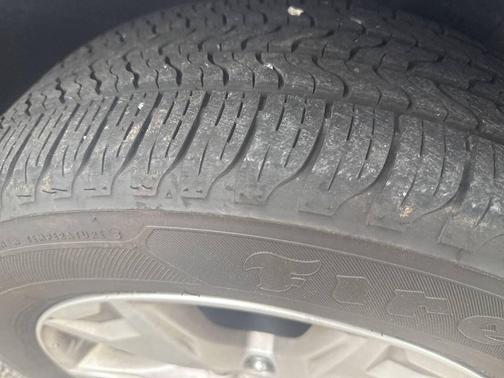 Ice Silver Metallic 2016 Subaru Forester 2.5i Limited