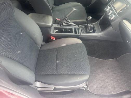 2015 Subaru Impreza 2.0i