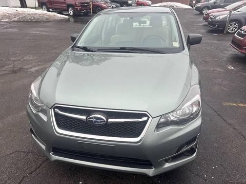 2016 Subaru Impreza 2.0i