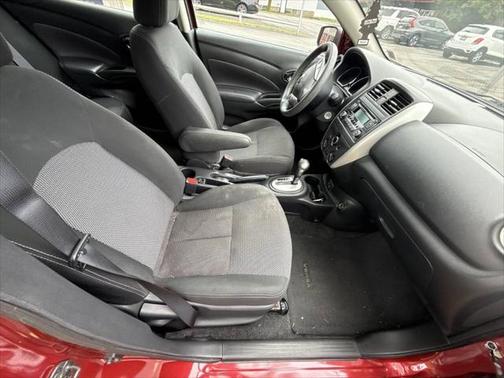 2018 Nissan Versa 1.6 SV