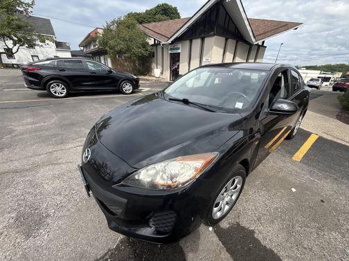 2013 Mazda Mazda3 i SV