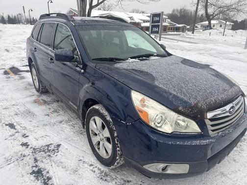 2011 Subaru Outback 3.6 R Premium