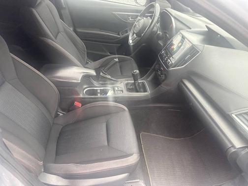 Ice Silver Metallic 2018 Subaru Impreza 2.0i Sport