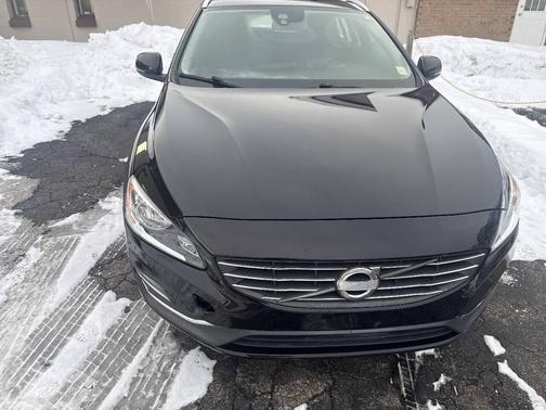 2015 Volvo V60 T5 Premier