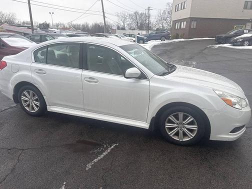 2011 Subaru Legacy Premium