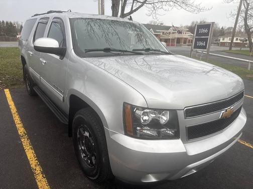 2012 Chevrolet Suburban 1500 LS