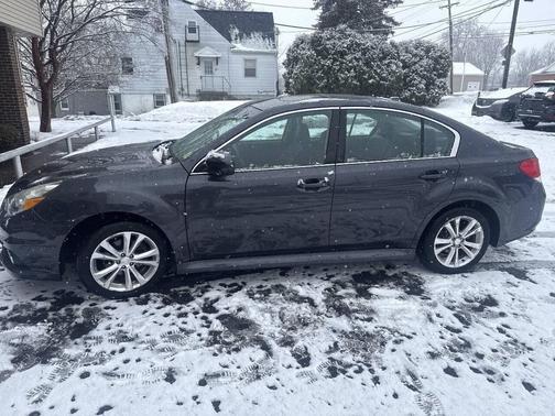 2013 Subaru Legacy Limited