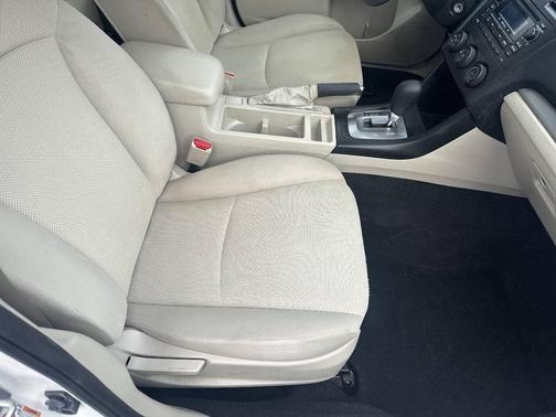 2013 Subaru Impreza 2.0i