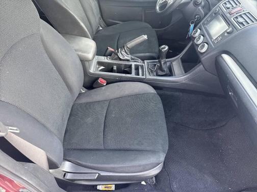 2015 Subaru Impreza 2.0i