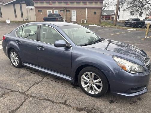 2014 Subaru Legacy Premium
