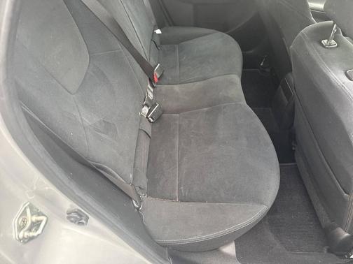 2011 Subaru Impreza 2.5 i