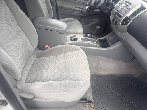 2010 Toyota Tacoma Access Cab