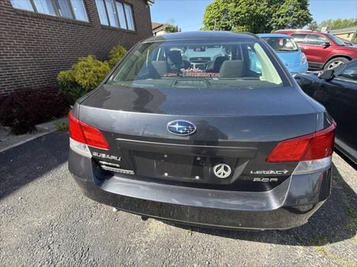 2011 Subaru Legacy Base