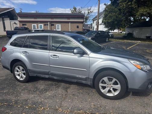 2014 Subaru Outback 2.5i Premium