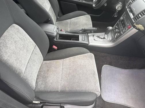 2005 Subaru Outback 2.5 i