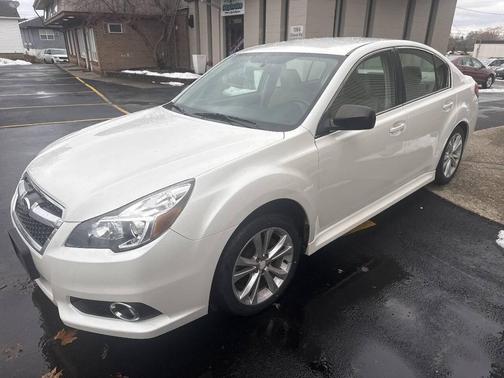 2014 Subaru Legacy Base