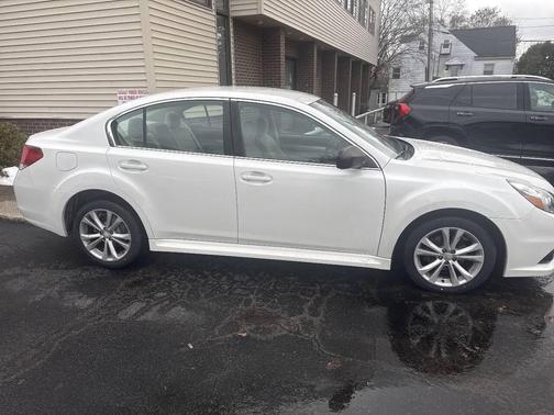 2014 Subaru Legacy Base